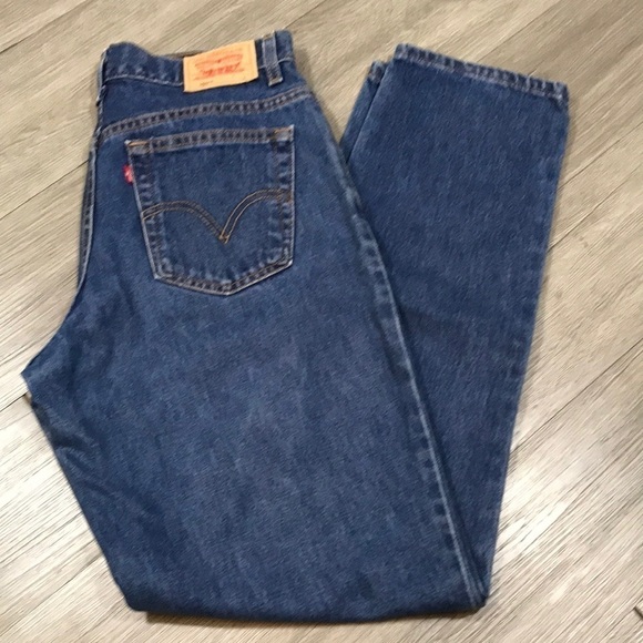 Levi’s 550 Medium Wash Classic Relaxed Tapered Jeans size 12Long - Picture 1 of 10